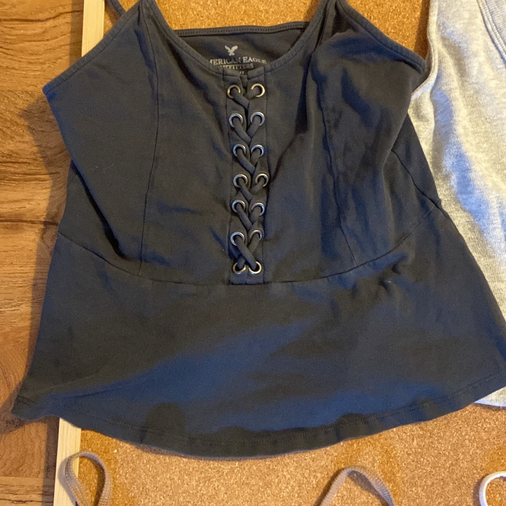Cute Tanks - Picture 2 of 5